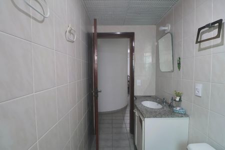 Apartamento para alugar com 68m², 2 quartos e 1 vagaBanheiro Social