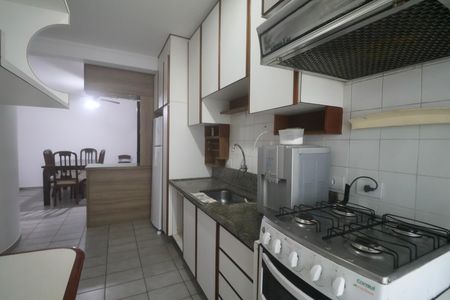 Apartamento para alugar com 68m², 2 quartos e 1 vagaCozinha