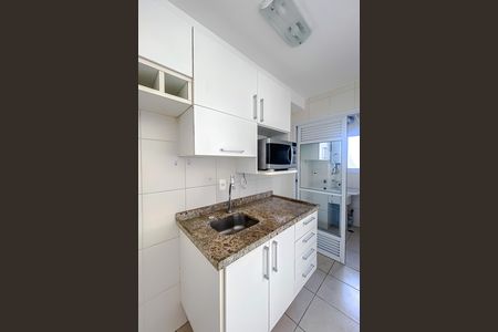 Cozinha de apartamento à venda com 2 quartos, 54m² em Barra Funda, São Paulo