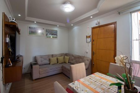 Sala de apartamento à venda com 2 quartos, 44m² em Kennedy, Contagem