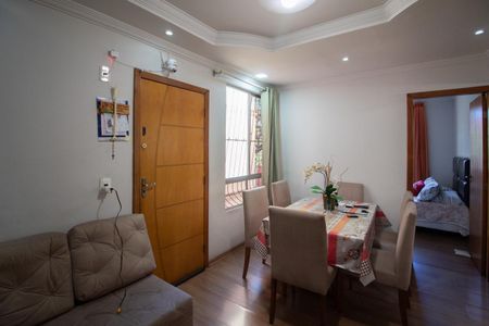 Sala de apartamento à venda com 2 quartos, 44m² em Kennedy, Contagem