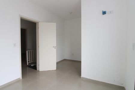 Suíte 1 de casa de condomínio à venda com 3 quartos, 155m² em Vila Ré, São Paulo