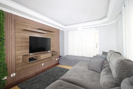 Casa à venda com 3 quartos, 280m² em Vila Rosaria, São Paulo
