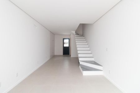Sala de casa para alugar com 2 quartos, 77m² em Hípica, Porto Alegre