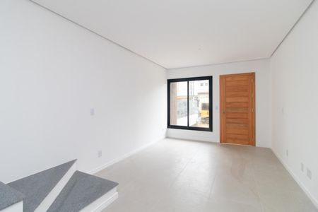 Sala de casa para alugar com 2 quartos, 77m² em Hípica, Porto Alegre