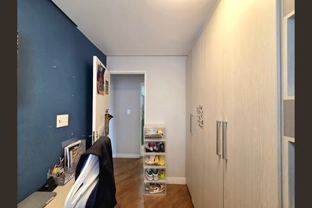 Apartamento à venda com 76m², 3 quartos e 2 vagas Apartamento à venda com 76m², 3 quartos e 2 vagasQuarto 3