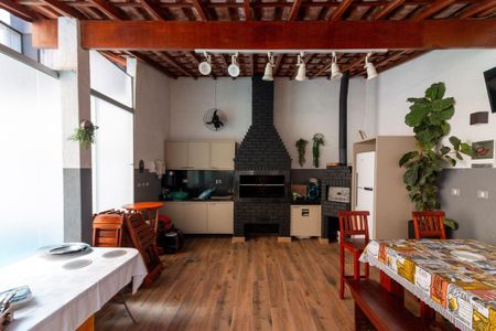 Apartamento à venda com 76m², 3 quartos e 2 vagas Apartamento à venda com 76m², 3 quartos e 2 vagasÁrea comum - Churrasqueira