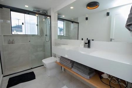 Apartamento para alugar com 100m², 3 quartos e sem vaga