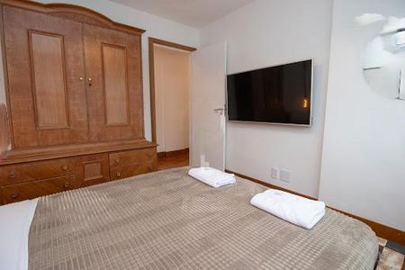 Apartamento para alugar com 100m², 3 quartos e sem vaga