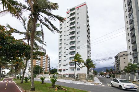 Apartamento para alugar com 69m², 2 quartos e 1 vaga Apartamento para alugar com 69m², 2 quartos e 1 vagaFachada