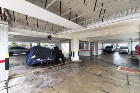 Apartamento para alugar com 69m², 2 quartos e 1 vaga Apartamento para alugar com 69m², 2 quartos e 1 vagaGaragem