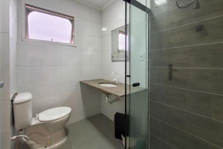 Apartamento para alugar com 69m², 2 quartos e 1 vaga Apartamento para alugar com 69m², 2 quartos e 1 vagaBanheiro