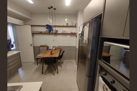 Apartamento para alugar com 3 quartos, 123m² em Leblon, Rio de Janeiro