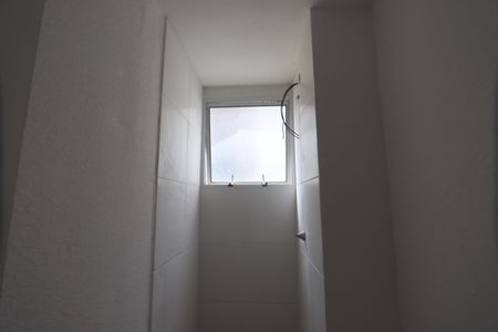 Banheiro de apartamento à venda com 2 quartos, 45m² em Jardim Egle, São Paulo