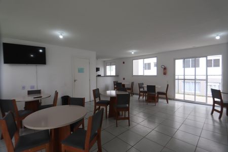 Apartamento à venda com 45m², 2 quartos e sem vagaÁrea comum - Salão de festas