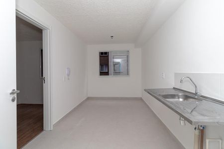 Apartamento para alugar com 1 quarto, 24m² em Parque Industrial Tomas Edson, São Paulo