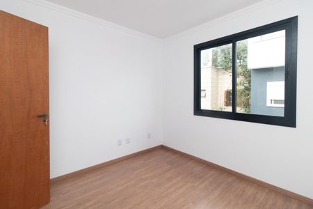 Casa para alugar com 77m², 2 quartos e 1 vagaQuarto 1