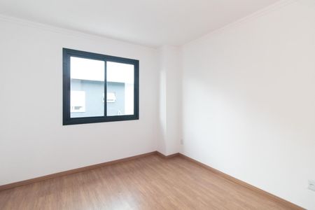 Quarto 1 de casa para alugar com 2 quartos, 77m² em Hípica, Porto Alegre