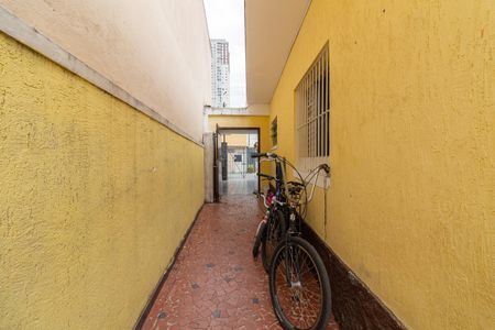 Corredor de casa à venda com 2 quartos, 133m² em Ferreira, São Paulo