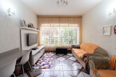 Sala de casa à venda com 2 quartos, 133m² em Ferreira, São Paulo
