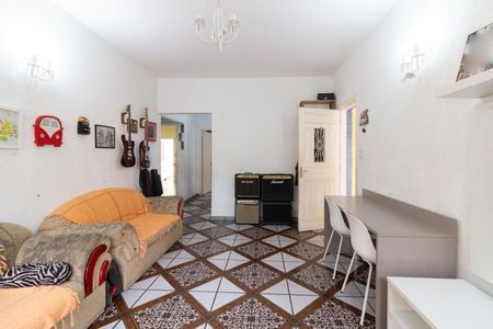 Sala de casa à venda com 2 quartos, 133m² em Ferreira, São Paulo