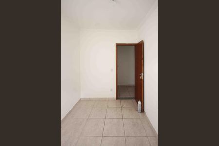 Quarto de apartamento para alugar com 2 quartos, 63m² em Jardim Iva, São Paulo