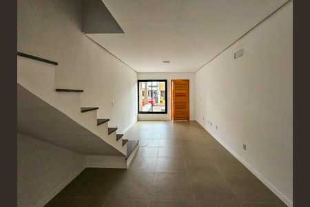 Casa de Condomínio à venda com 2 quartos, 77m² em Hípica, Porto Alegre