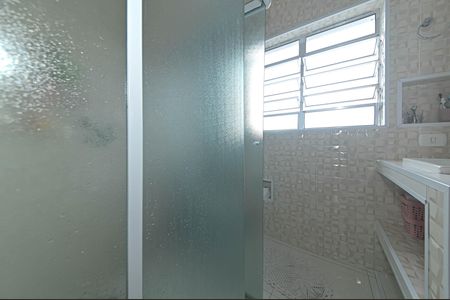 Casa à venda com 250m², 3 quartos e 3 vagas Casa à venda com 250m², 3 quartos e 3 vagasBanheiro Social