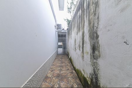 Casa à venda com 250m², 3 quartos e 3 vagas Casa à venda com 250m², 3 quartos e 3 vagasQuintal - Edicula