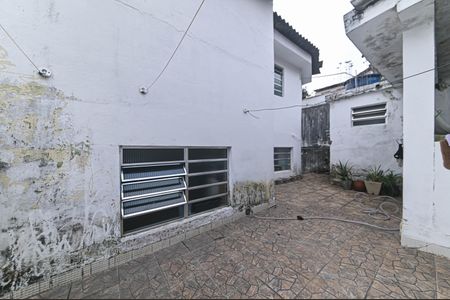Casa à venda com 250m², 3 quartos e 3 vagas Casa à venda com 250m², 3 quartos e 3 vagasQuintal - Edicula