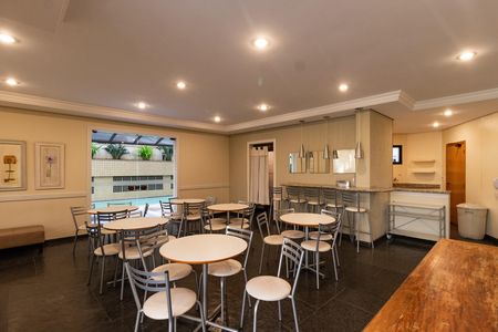 Apartamento para alugar com 110m², 3 quartos e 3 vagas Apartamento para alugar com 110m², 3 quartos e 3 vagasSalão de Festas