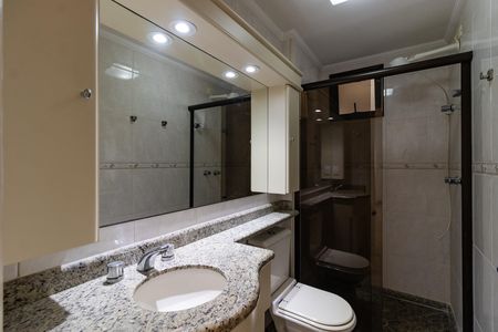 Apartamento para alugar com 110m², 3 quartos e 3 vagas Apartamento para alugar com 110m², 3 quartos e 3 vagasBanheiro