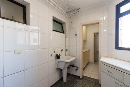 Apartamento para alugar com 110m², 3 quartos e 3 vagas Apartamento para alugar com 110m², 3 quartos e 3 vagasÁrea de Serviço