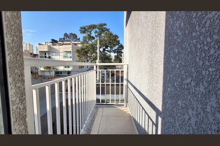 Apartamento à venda com 49m², 2 quartos e 1 vaga Apartamento à venda com 49m², 2 quartos e 1 vagaVaranda