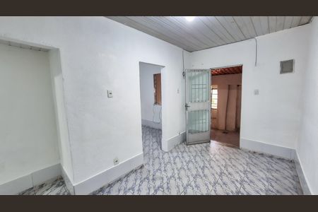 Casa para alugar com 2 quartos, 50m² em Ramos, Rio de Janeiro