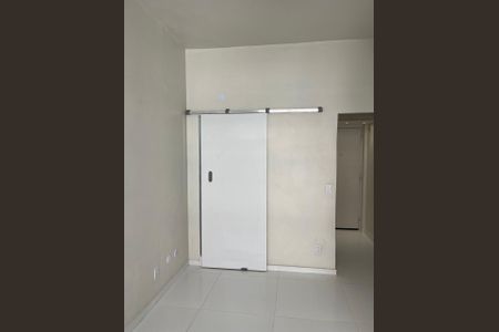Sala / Quarto de apartamento para alugar com 1 quarto, 28m² em Centro, Rio de Janeiro