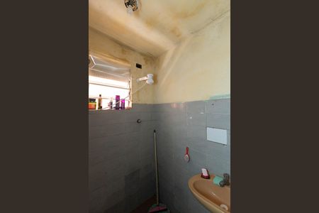 Banheiro 2 de casa para alugar com 2 quartos, 50m² em Jardim Filhos da Terra, São Paulo