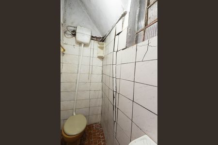 Banheiro 1 de casa para alugar com 2 quartos, 50m² em Jardim Filhos da Terra, São Paulo