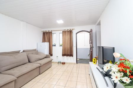 Sala de casa à venda com 3 quartos, 100m² em Conjunto Residencial José Bonifácio, São Paulo