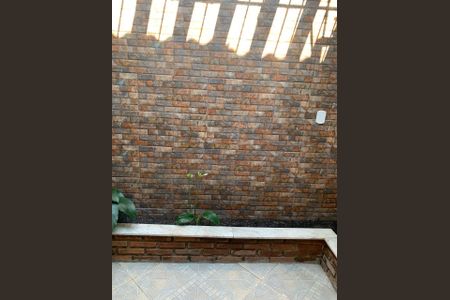 Área externa de casa à venda com 3 quartos, 212m² em Jardim Presidente Dutra, Guarulhos