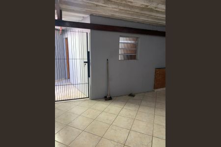 Área externa de casa à venda com 3 quartos, 212m² em Jardim Presidente Dutra, Guarulhos
