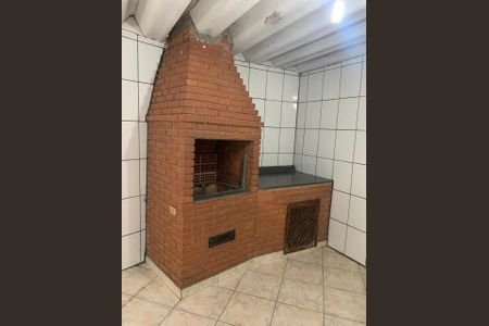 Área externa de casa à venda com 3 quartos, 212m² em Jardim Presidente Dutra, Guarulhos