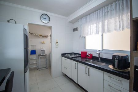 Cozinha de apartamento para alugar com 2 quartos, 70m² em Jardim Emilia, Sorocaba