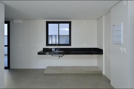 Cozinha de apartamento à venda com 3 quartos, 144m² em Santo Antônio, Belo Horizonte