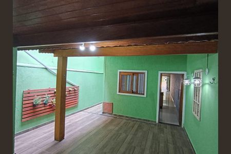 Casa à venda com 179m², 3 quartos e 2 vagas Casa à venda com 179m², 3 quartos e 2 vagasFoto 04