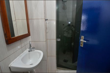 Banheiro de apartamento para alugar com 1 quarto, 44m² em Lins de Vasconcelos, Rio de Janeiro