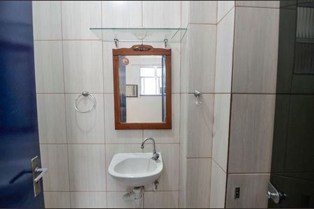 Banheiro de apartamento para alugar com 1 quarto, 44m² em Lins de Vasconcelos, Rio de Janeiro