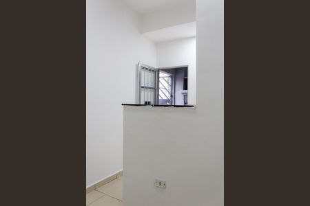 Sala de casa para alugar com 1 quarto, 38m² em Parque Santo Antônio, São Paulo