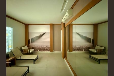 Apartamento à venda com 76m², 2 quartos e 2 vagas Apartamento à venda com 76m², 2 quartos e 2 vagasSpa