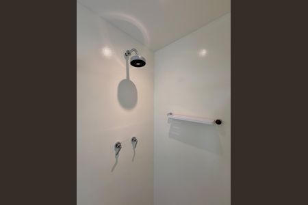 Apartamento à venda com 76m², 2 quartos e 2 vagas Apartamento à venda com 76m², 2 quartos e 2 vagasBanheiro Suíte 1
